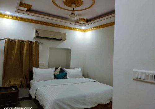Deluxe Family Room Bed